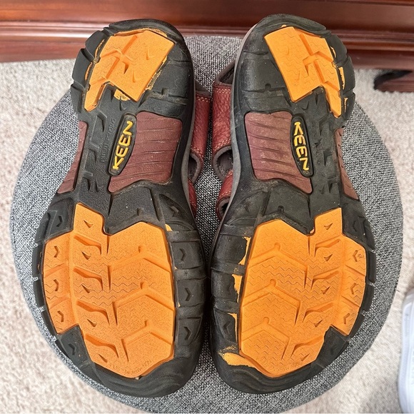 KEEN Newport H2 Reddish Brown Washable Hybrid Water Hiking Sandals 7.5 - Picture 7 of 8